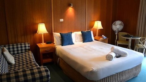 Point Lonsdale Guest House - Accommodation Newcastle 6