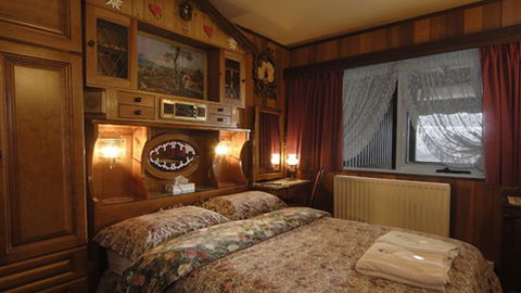 Karelia Alpine Lodge - Accommodation Newcastle 2