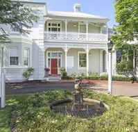 The Riversleigh - Accommodation Newcastle