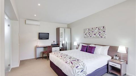 Comfort Inn Drouin - Accommodation Newcastle 0