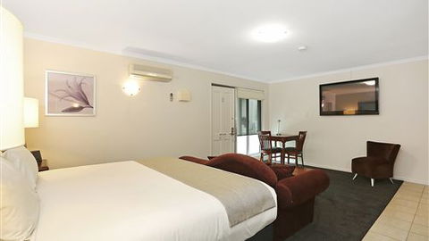 Quality Inn & Suites The Menzies - Accommodation Newcastle 3