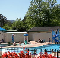 Porepunkah Pines Holiday Park - Accommodation Newcastle