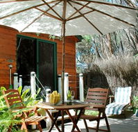Hidden Treasure at Pirates Bay - Accommodation Newcastle
