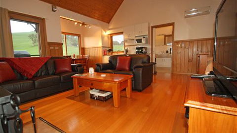Loves Lane Cottages - Accommodation Newcastle 4