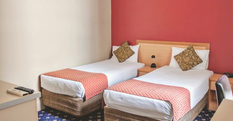 Hotel Coronation - Accommodation Newcastle 1