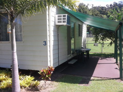 Flying Fish Point Tourist Park - Accommodation Newcastle 2