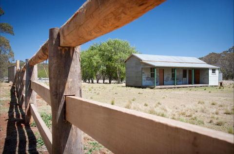 Creel Lodge - Accommodation Newcastle 6