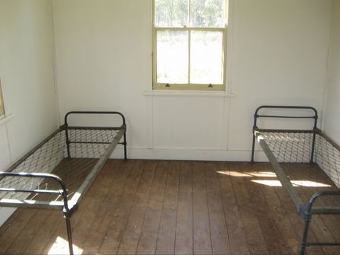 Creel Lodge - Accommodation Newcastle 8