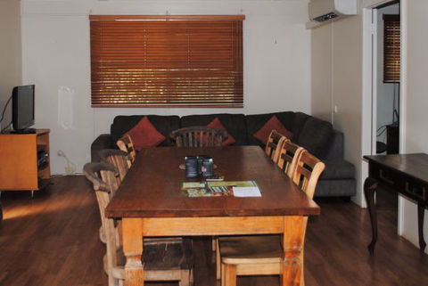 East Arnhem Real Estate - 41 Wuyal Road, Nhulunbuy  NT  0880 - Accommodation Newcastle 13