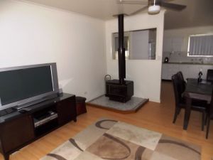 Browns Mountain NSW Accommodation Newcastle