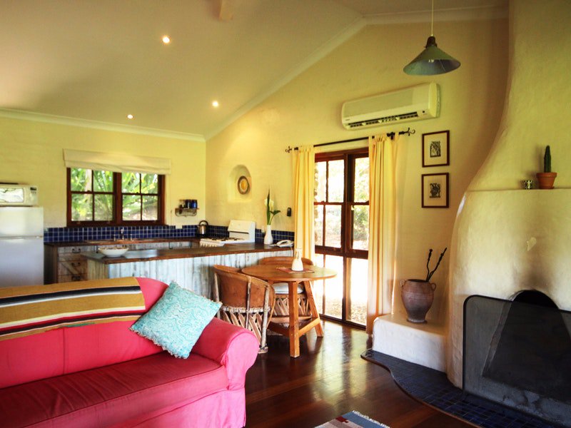 Lowanna NSW Accommodation Newcastle