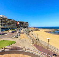 Quality Hotel NOAHS On the Beach - Accommodation Newcastle