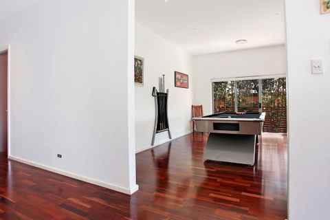 Parkview - Accommodation Newcastle 2