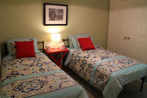 Scenic Cottage - Accommodation Newcastle 6