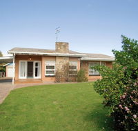 Coastal Cottage - Accommodation Newcastle
