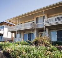 The Dolphins 1 - Accommodation Newcastle