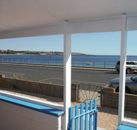 The Little White House - Accommodation Newcastle