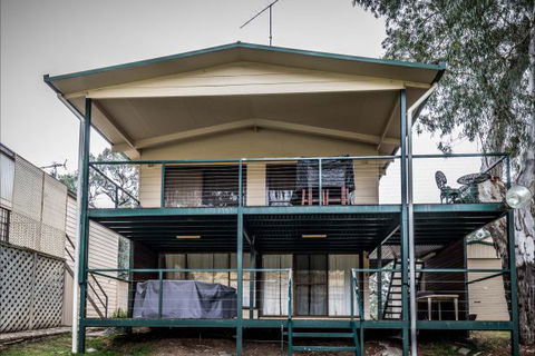 River Shack Rentals - Living The Dream - Accommodation Newcastle 2