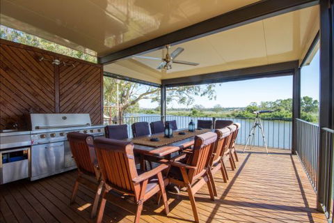 River Shack Rentals - Living The Dream - Accommodation Newcastle 48