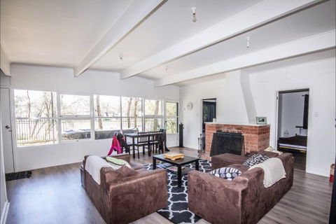 River Shack Rentals - Living The Dream - Accommodation Newcastle 107