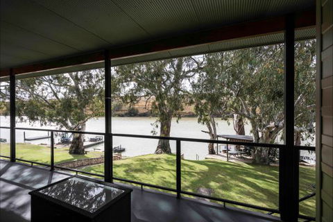 River Shack Rentals - Living The Dream - Accommodation Newcastle 37