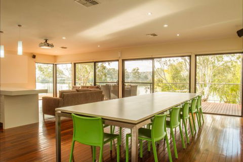 River Shack Rentals - Living The Dream - Accommodation Newcastle 128