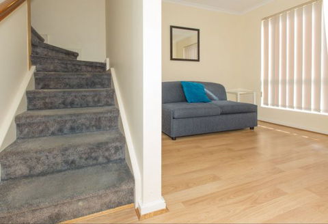 Spalding Lodge Unit 16 - Accommodation Newcastle 202