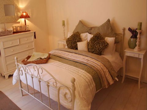 Spalding Lodge Unit 16 - Accommodation Newcastle 253