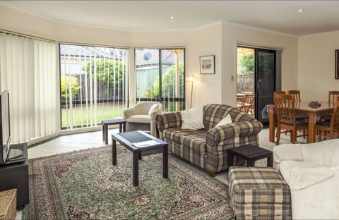 Spalding Lodge Unit 16 - Accommodation Newcastle 135