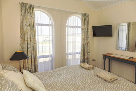Spalding Lodge Unit 16 - Accommodation Newcastle 137