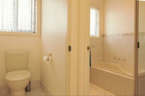 Spalding Lodge Unit 16 - Accommodation Newcastle 141
