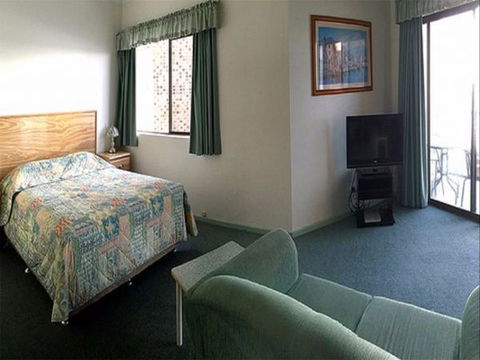Spalding Lodge Unit 16 - Accommodation Newcastle 166