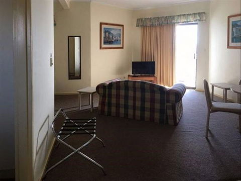 Spalding Lodge Unit 16 - Accommodation Newcastle 168