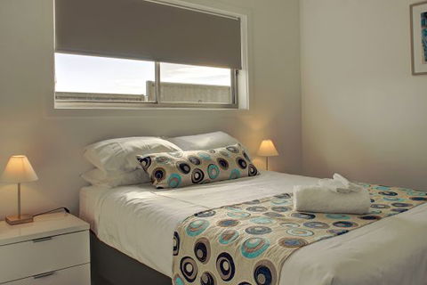 Spalding Lodge Unit 16 - Accommodation Newcastle 230