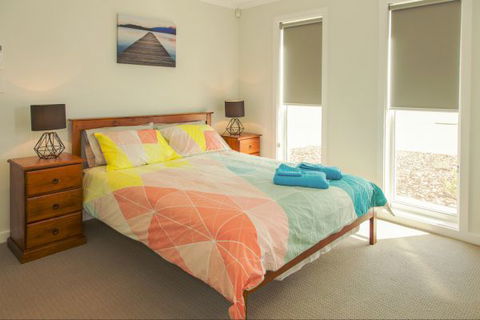 Spalding Lodge Unit 16 - Accommodation Newcastle 9