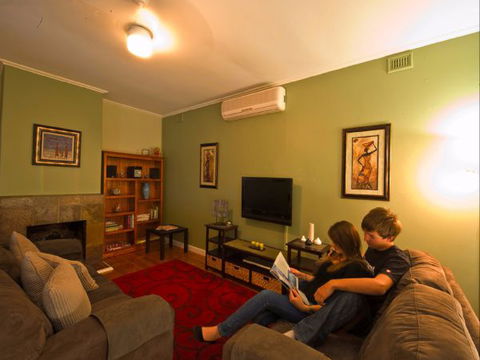Spalding Lodge Unit 16 - Accommodation Newcastle 34