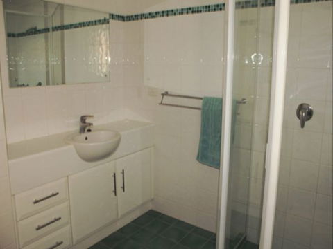 Spalding Lodge Unit 16 - Accommodation Newcastle 40