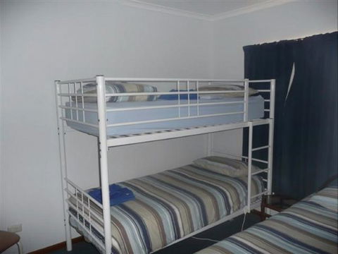 Spalding Lodge Unit 16 - Accommodation Newcastle 45