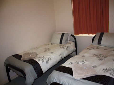 Spalding Lodge Unit 16 - Accommodation Newcastle 104