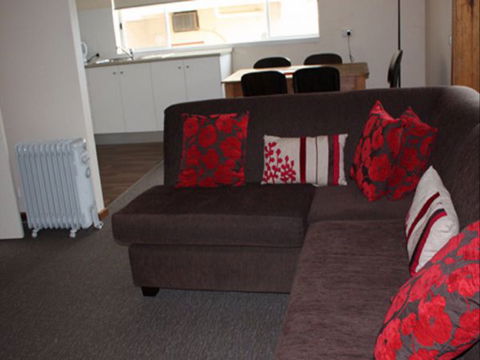 Spalding Lodge Unit 16 - Accommodation Newcastle 290