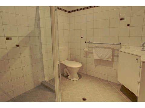 Spalding Lodge Unit 16 - Accommodation Newcastle 244
