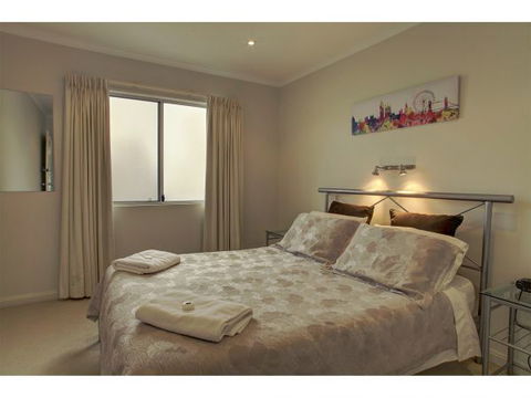 Spalding Lodge Unit 16 - Accommodation Newcastle 249
