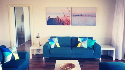 Vintage Oar Holiday House - Accommodation Newcastle 4