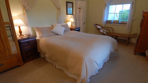 Wroxton Grange - Accommodation Newcastle 0