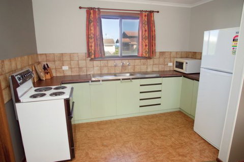 Seachange - Accommodation Newcastle 3