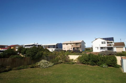 Seachange - Accommodation Newcastle 7