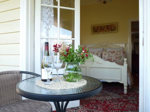 Brentwood Accommodation - Accommodation Newcastle 4