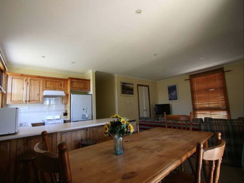 Edelweiss Hutte - Accommodation Newcastle 8