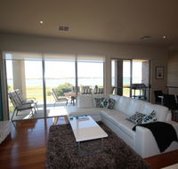 LJ Hooker Goolwa Holiday Rentals - 42 Underwood Avenue Goolwa Beach - Accommodation Newcastle