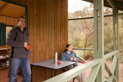Alligator Lodge - Mount Remarkable National Park - Accommodation Newcastle 2